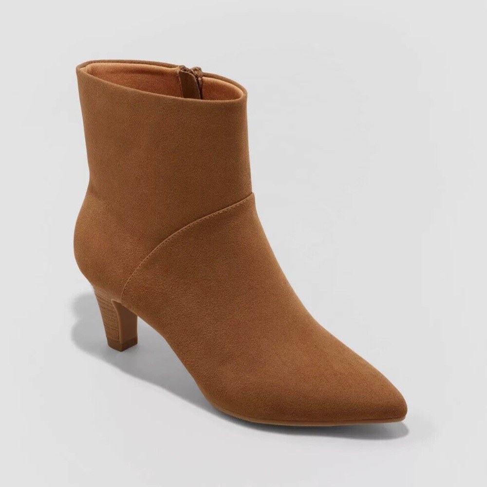 UNIVERSAL THREAD - Women’s Frances Ankle Boots.